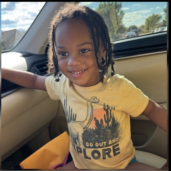 ✨Meet your Posher Gina and my Beautiful Family✨ - Picture 12 of 14